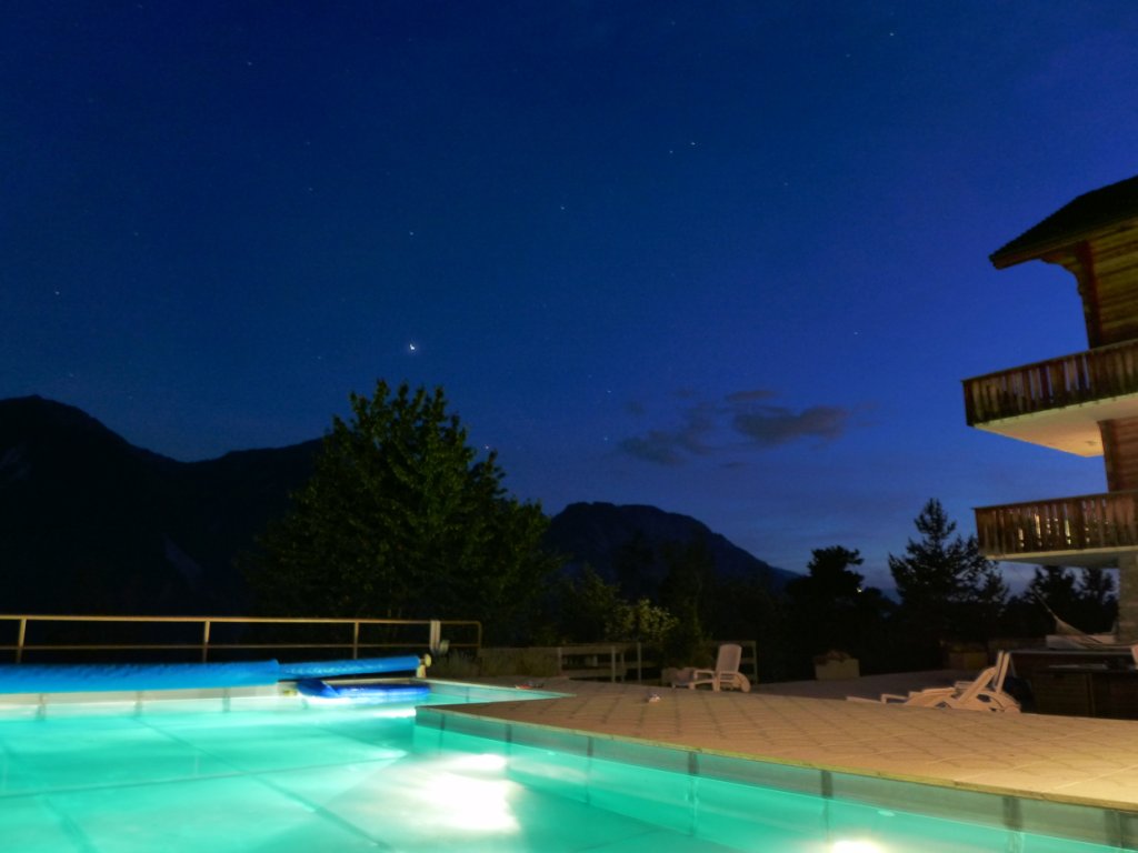 02-Pool-Nacht-Beleuchtung