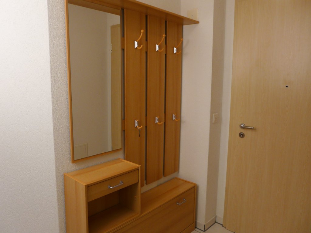 11-Eingang-Garderobe